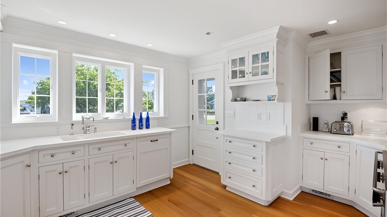 Photo of Kitchen in Groton Long Point