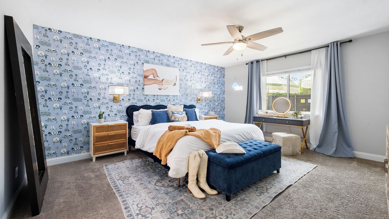 Photo of Bedroom in Grand Prairie