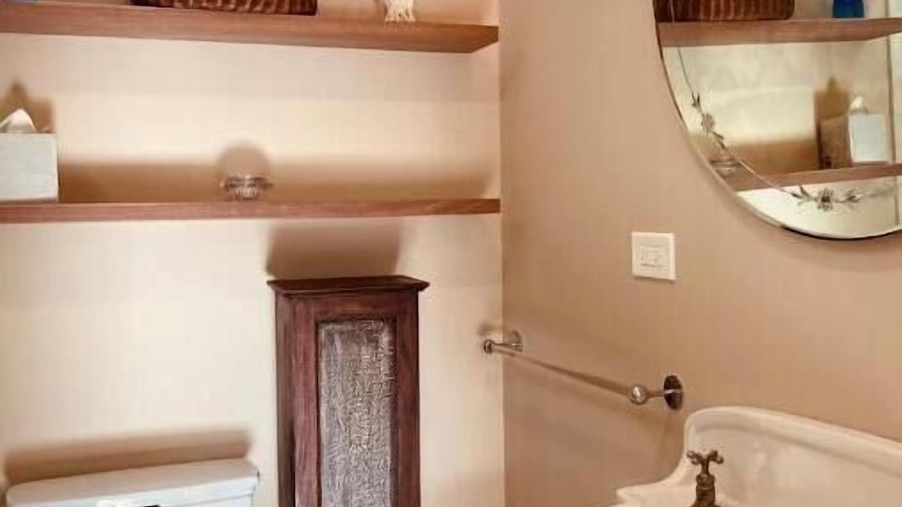 Photo of Bathroom in Healdsburg