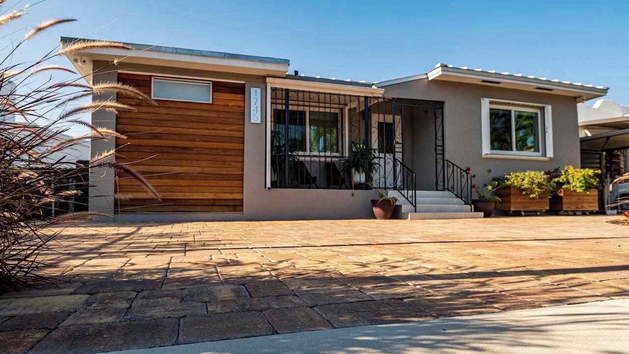 Photo of Outdoor in Coral Way