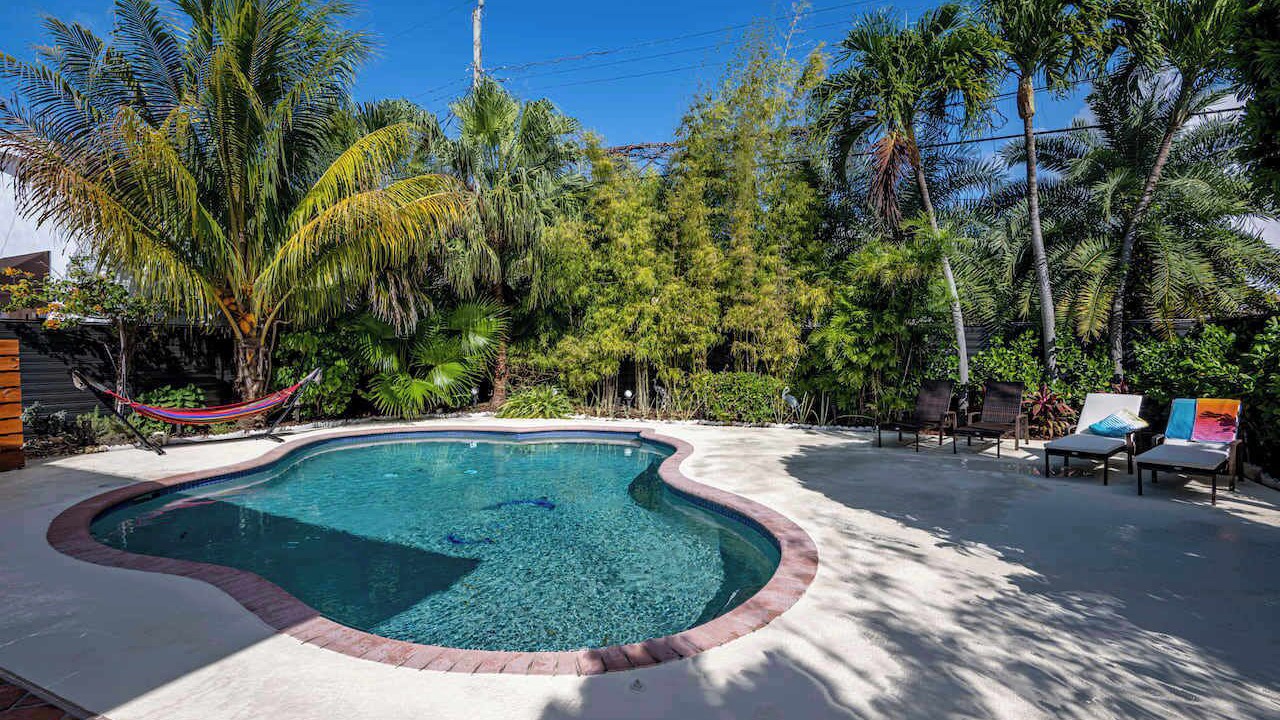 Photo of Outdoor in Coral Way