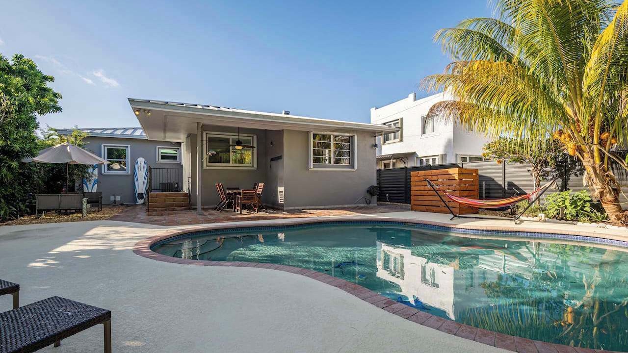 Photo of Outdoor in Coral Way