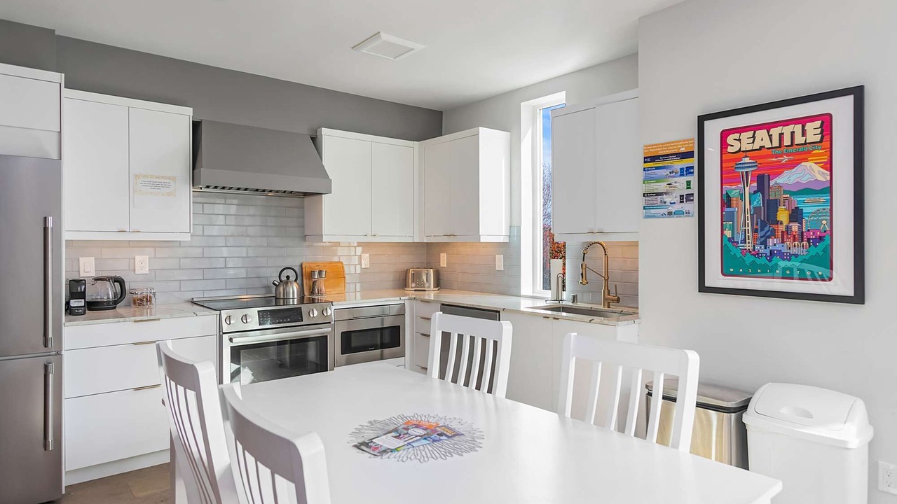 Photo of Kitchen in East Queen Anne