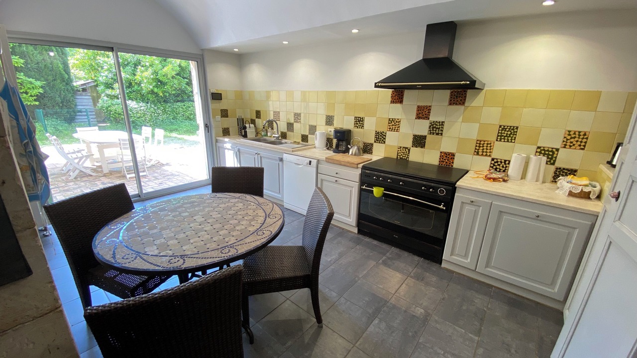 Photo of Kitchen in Bagnols-sur-Ceze