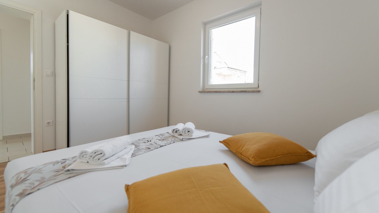 Photo of Bedroom in Novalja