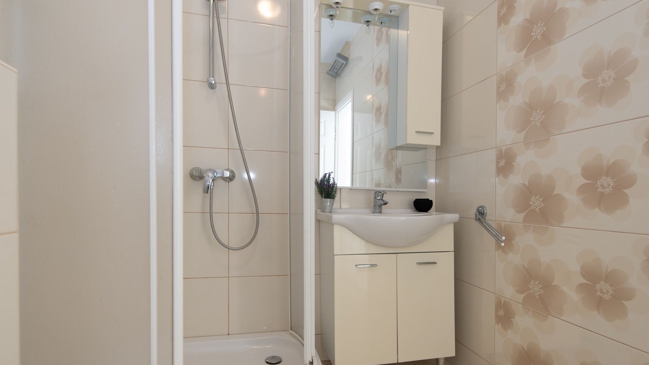 Photo of Bathroom in Novalja