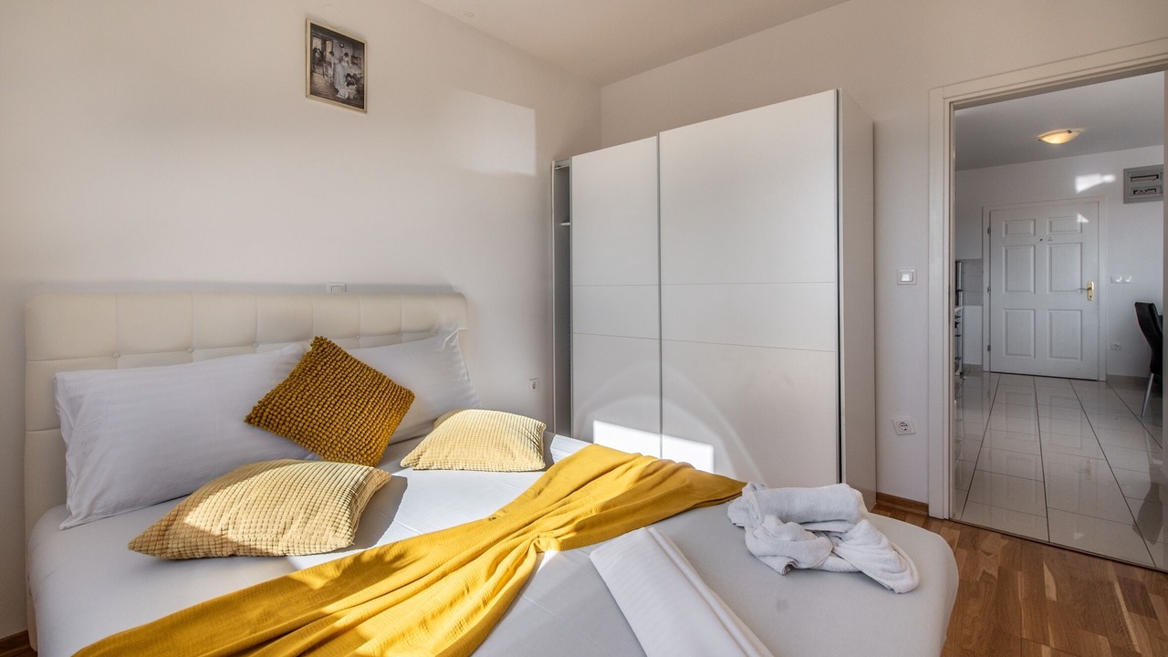 Photo of Bedroom in Novalja