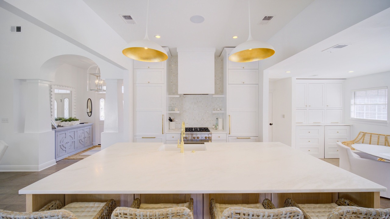 Photo of Kitchen in Avalon Beach Estates