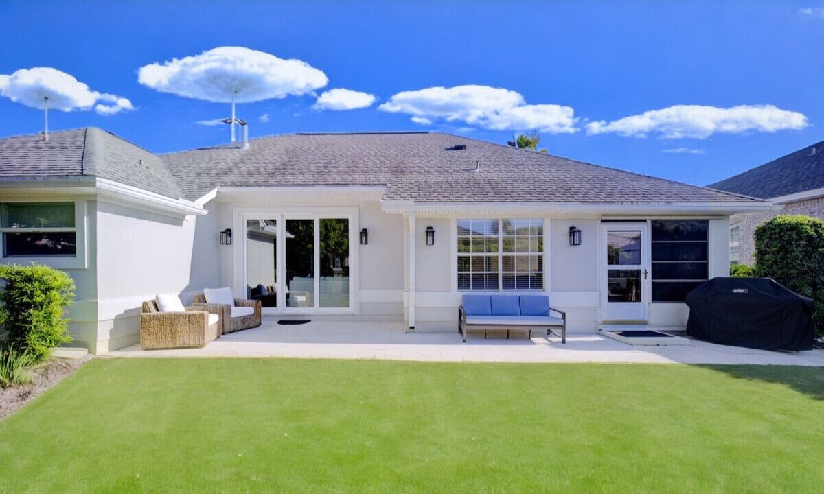 Photo of Outdoor in Avalon Beach Estates