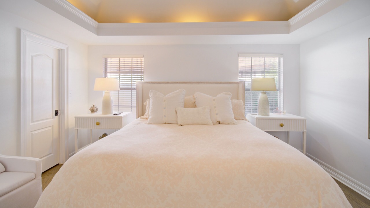 Photo of Bedroom in Avalon Beach Estates