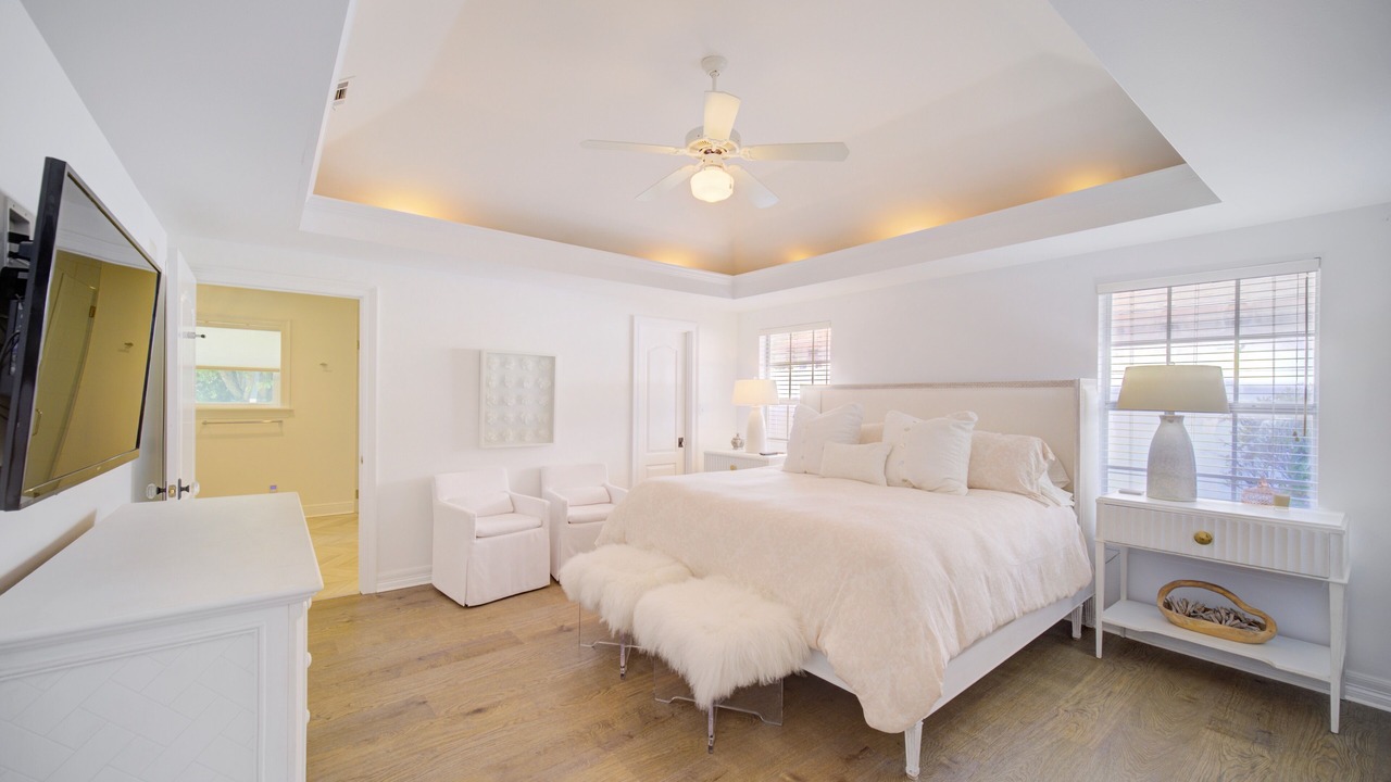 Photo of Bedroom in Avalon Beach Estates