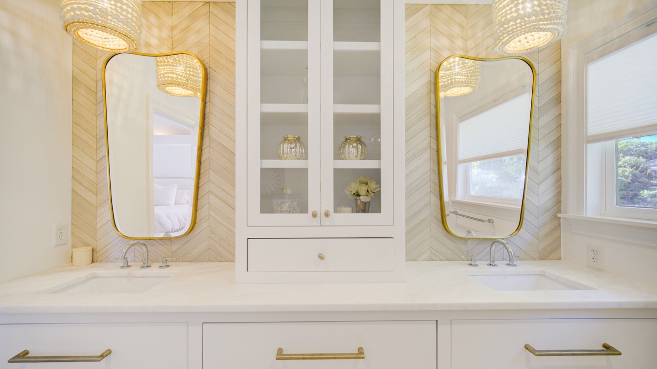 Photo of Bathroom in Avalon Beach Estates