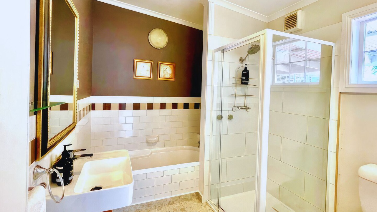 Photo of Bathroom in Kyneton