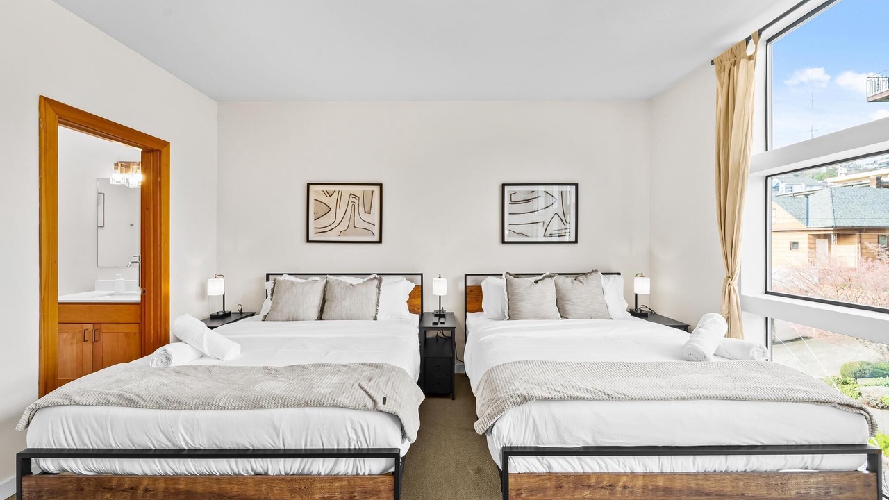 Photo of Bedroom in Lower Queen Anne