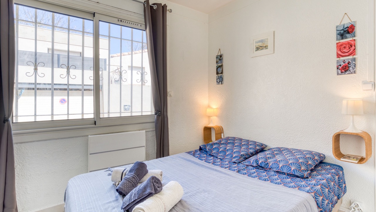 Photo of Bedroom in Palavas-les-Flots