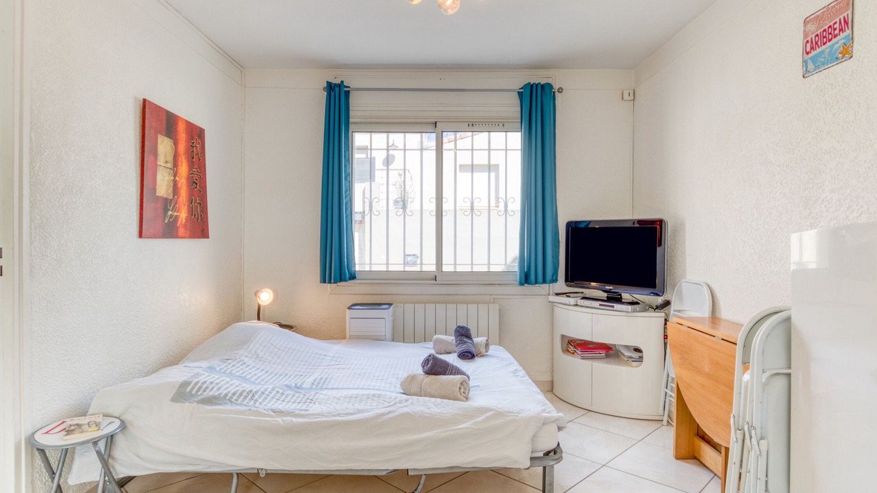 Photo of Bedroom in Palavas-les-Flots