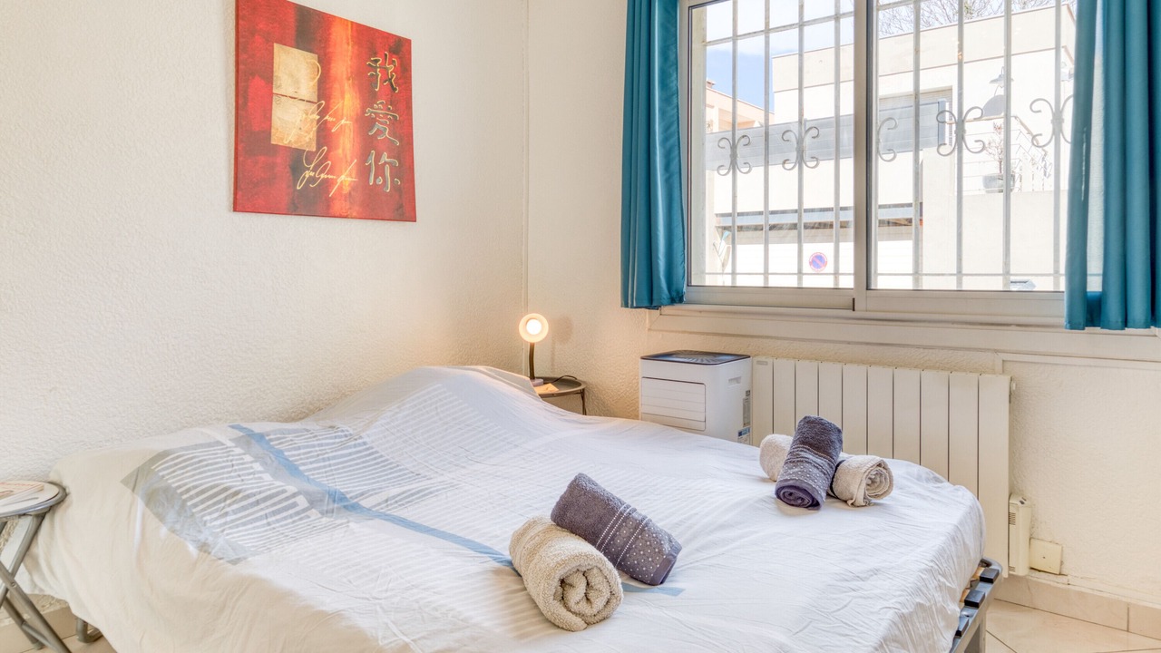 Photo of Bedroom in Palavas-les-Flots