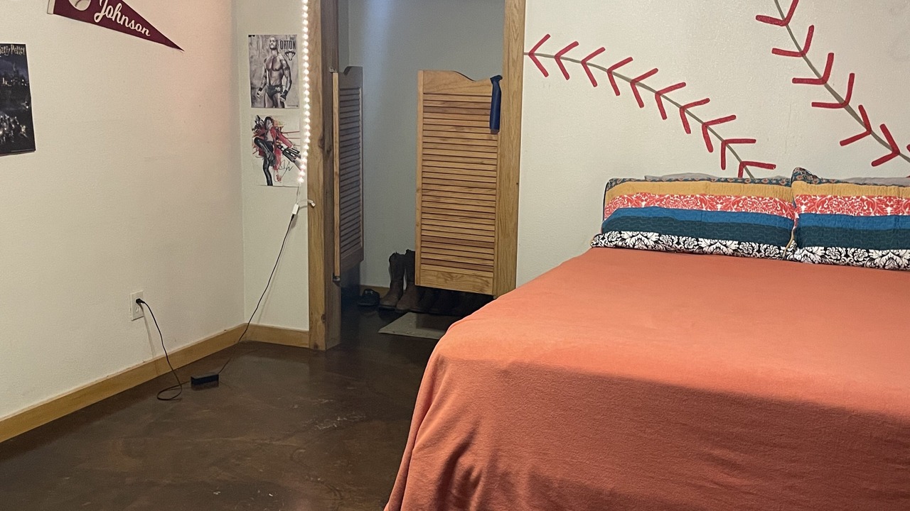Photo of Bedroom in Cason