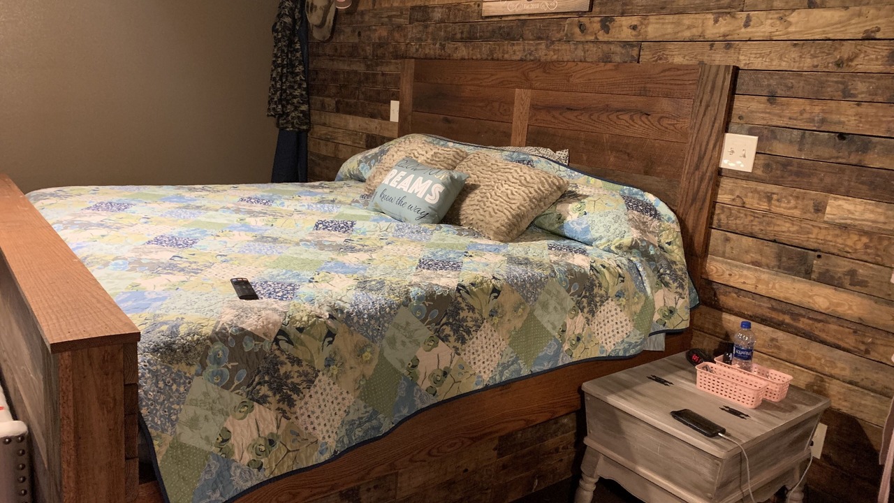 Photo of Bedroom in Cason