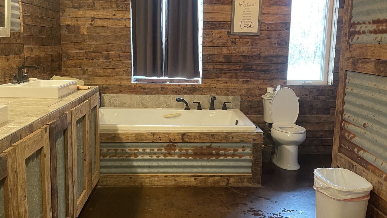 Photo of Bathroom in Cason
