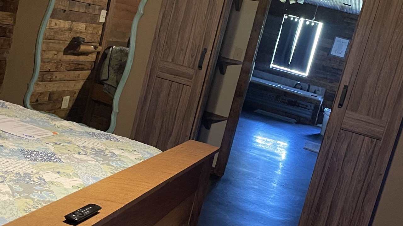 Photo of Bedroom in Cason