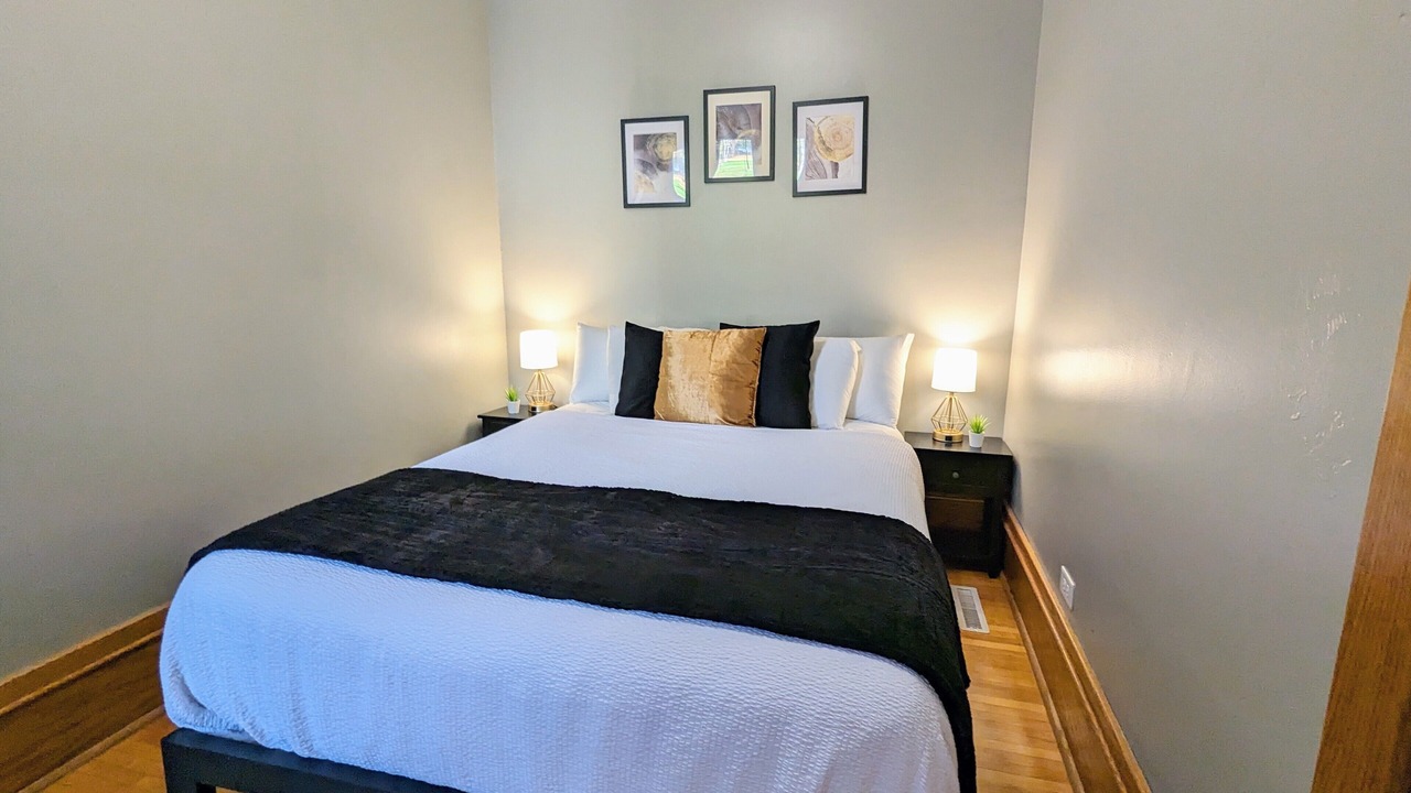 Photo of Bedroom in Observation Hill