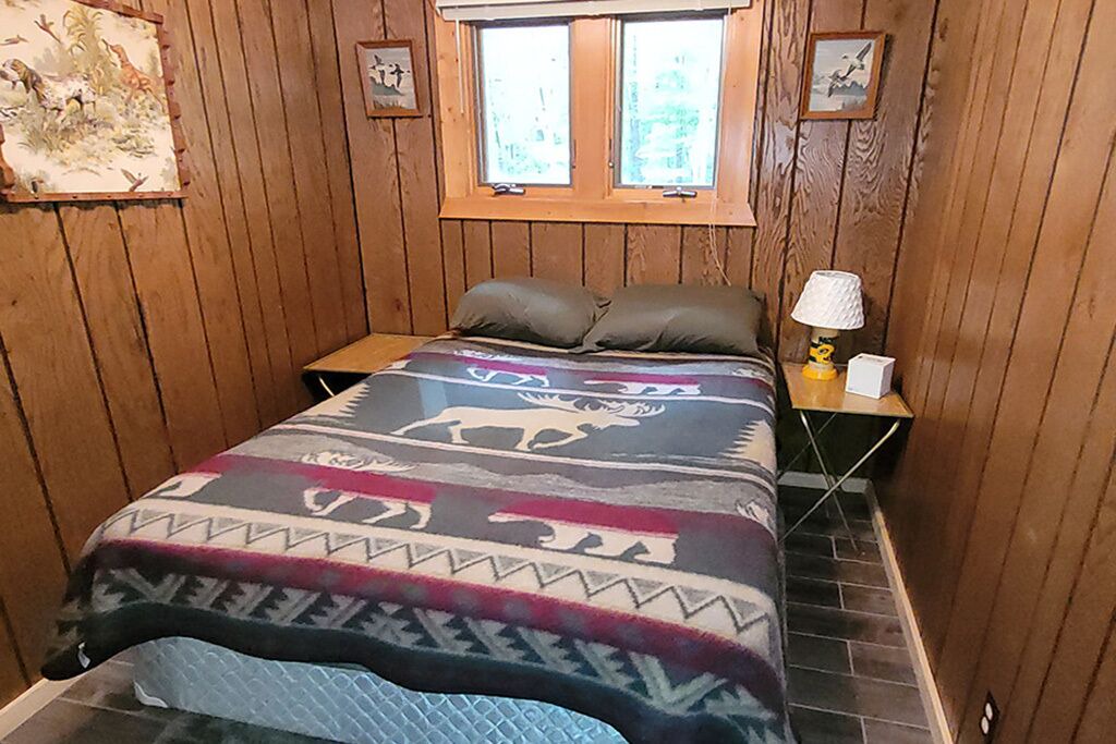 Photo of Bedroom in Stone Lake