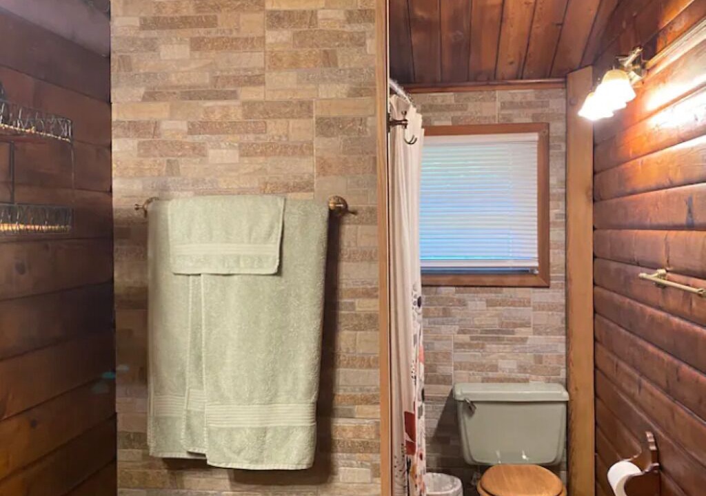 Photo of Bathroom in Great Cacapon