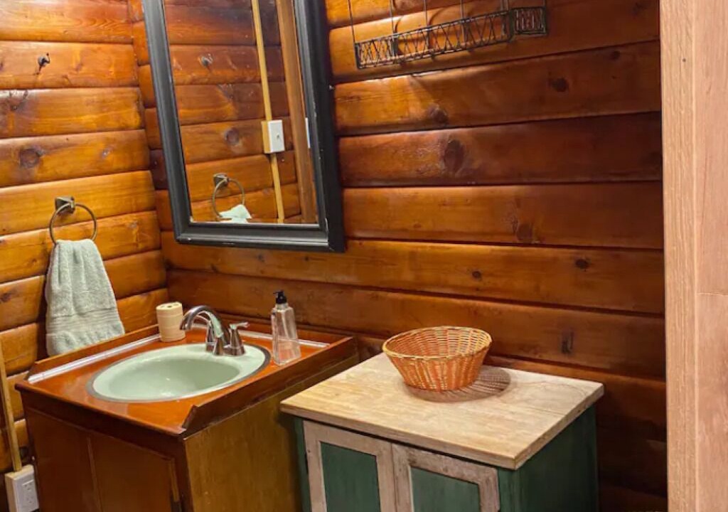 Photo of Bathroom in Great Cacapon