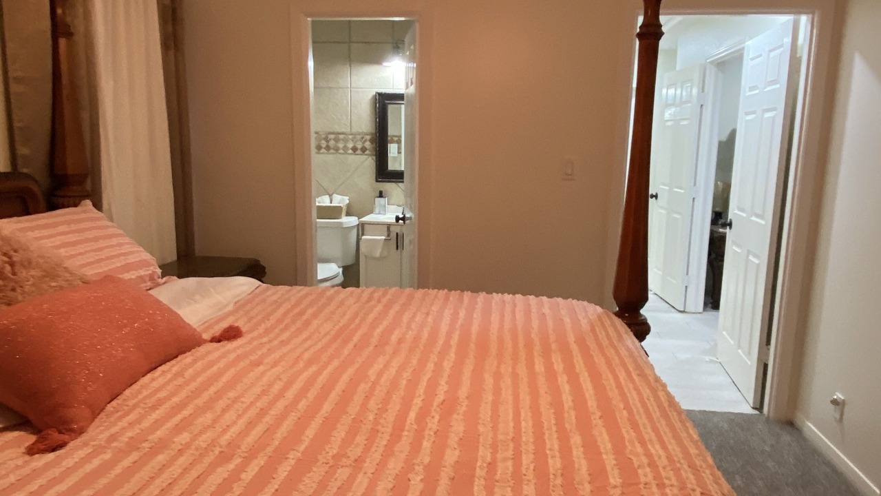 Photo of Bedroom in Edgebrook