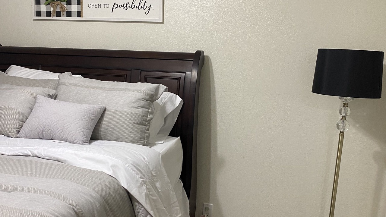 Photo of Bedroom in Edgebrook