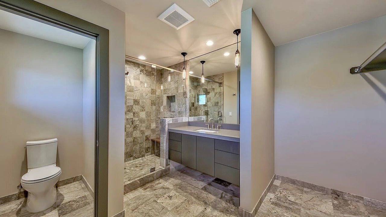 Photo of Bathroom in Tahoe Keys