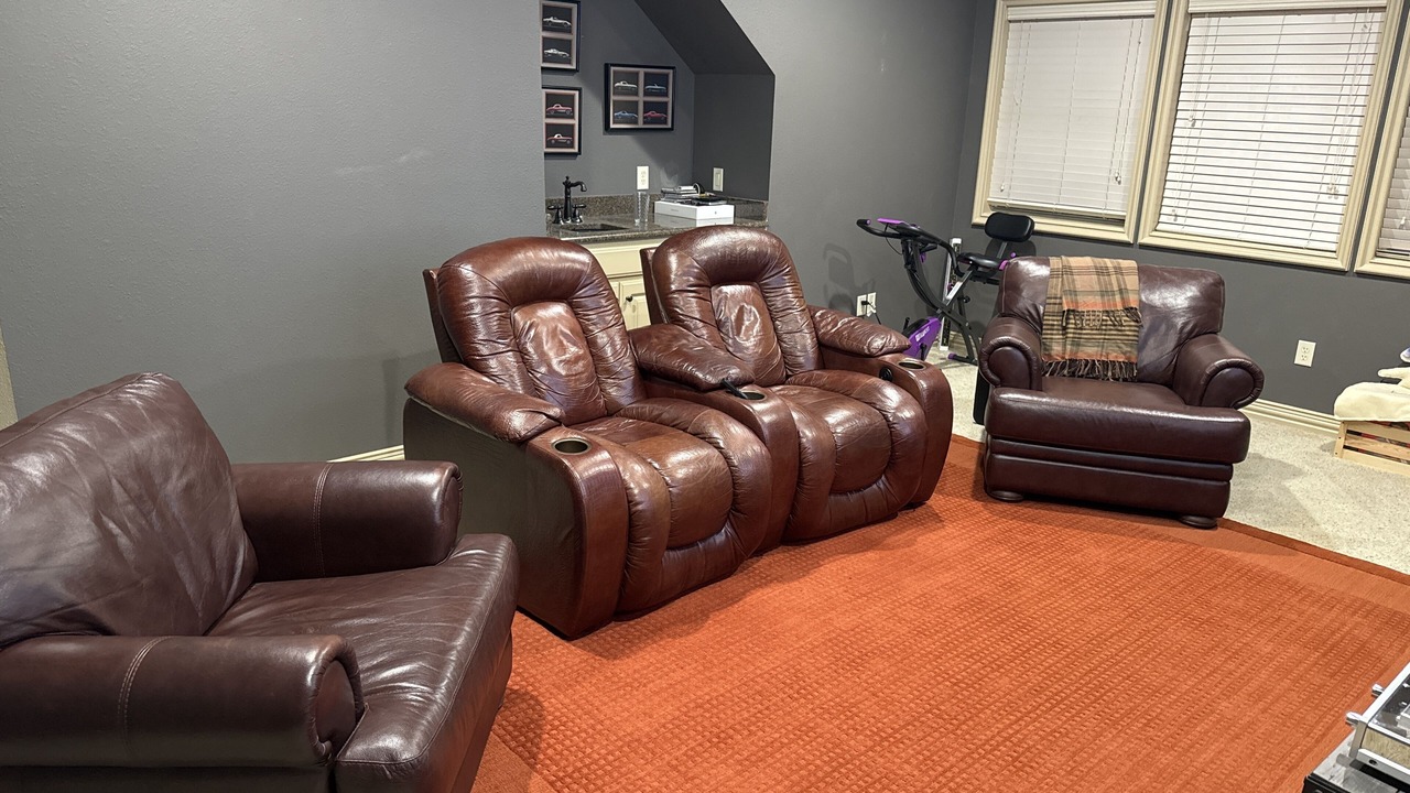 Photo of Livingroom in North Richland Hills