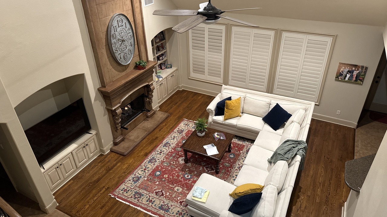 Photo of Livingroom in North Richland Hills