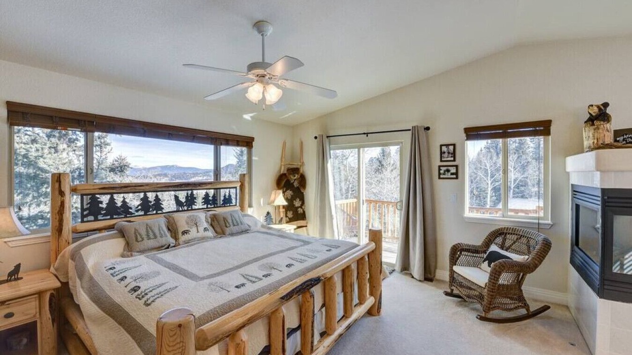 Photo of Bedroom in Indian Mountain