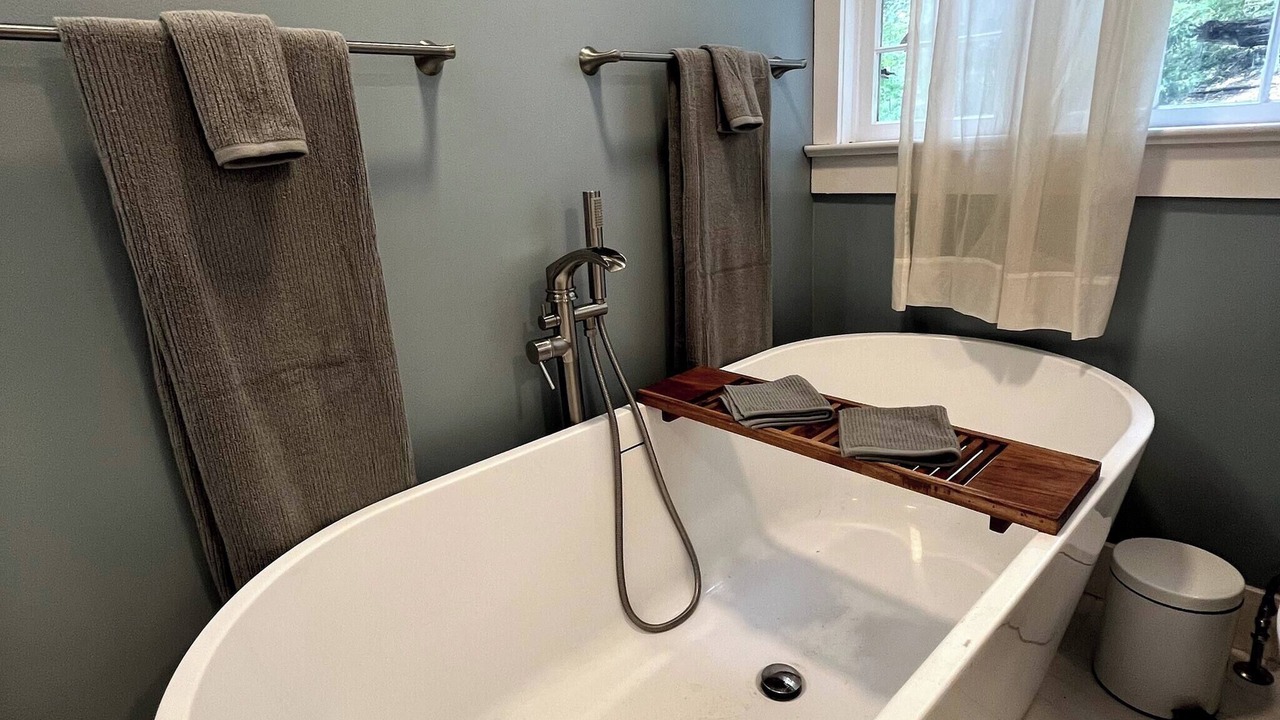 Photo of Bathroom in Gaylordsville