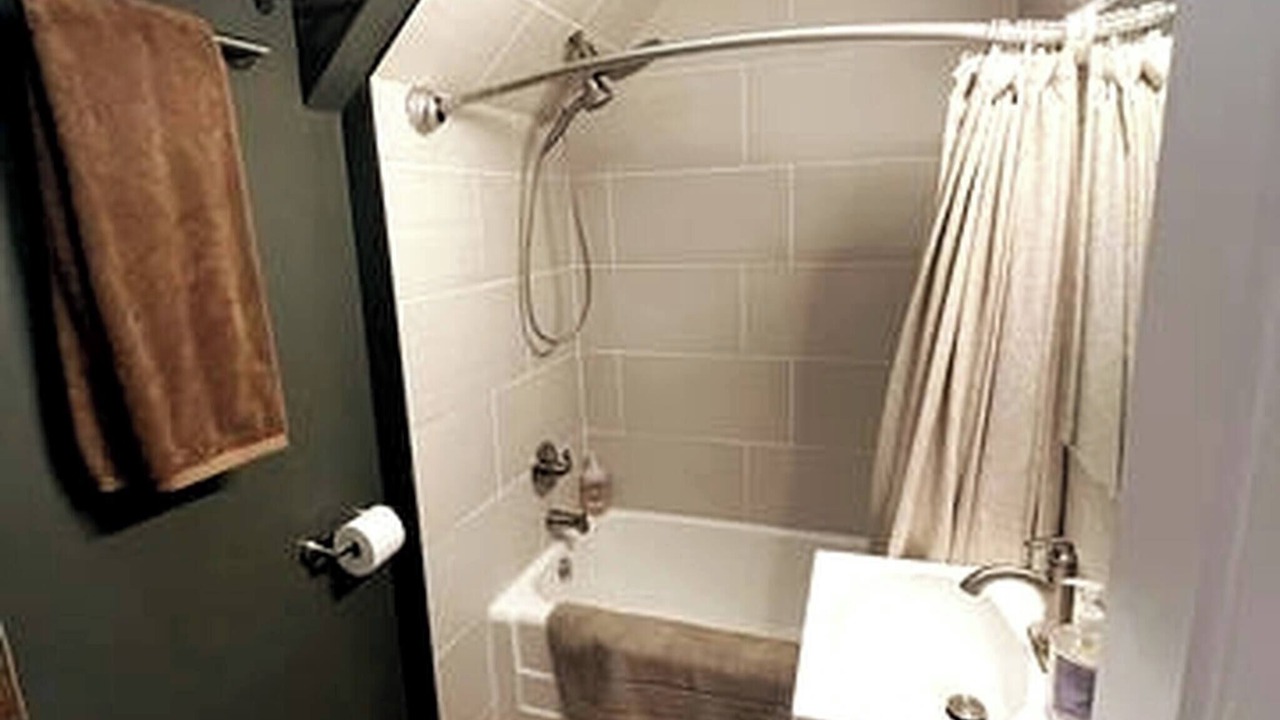 Photo of Bathroom in Gaylordsville