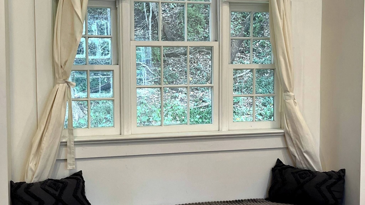 Photo of Bedroom in Gaylordsville