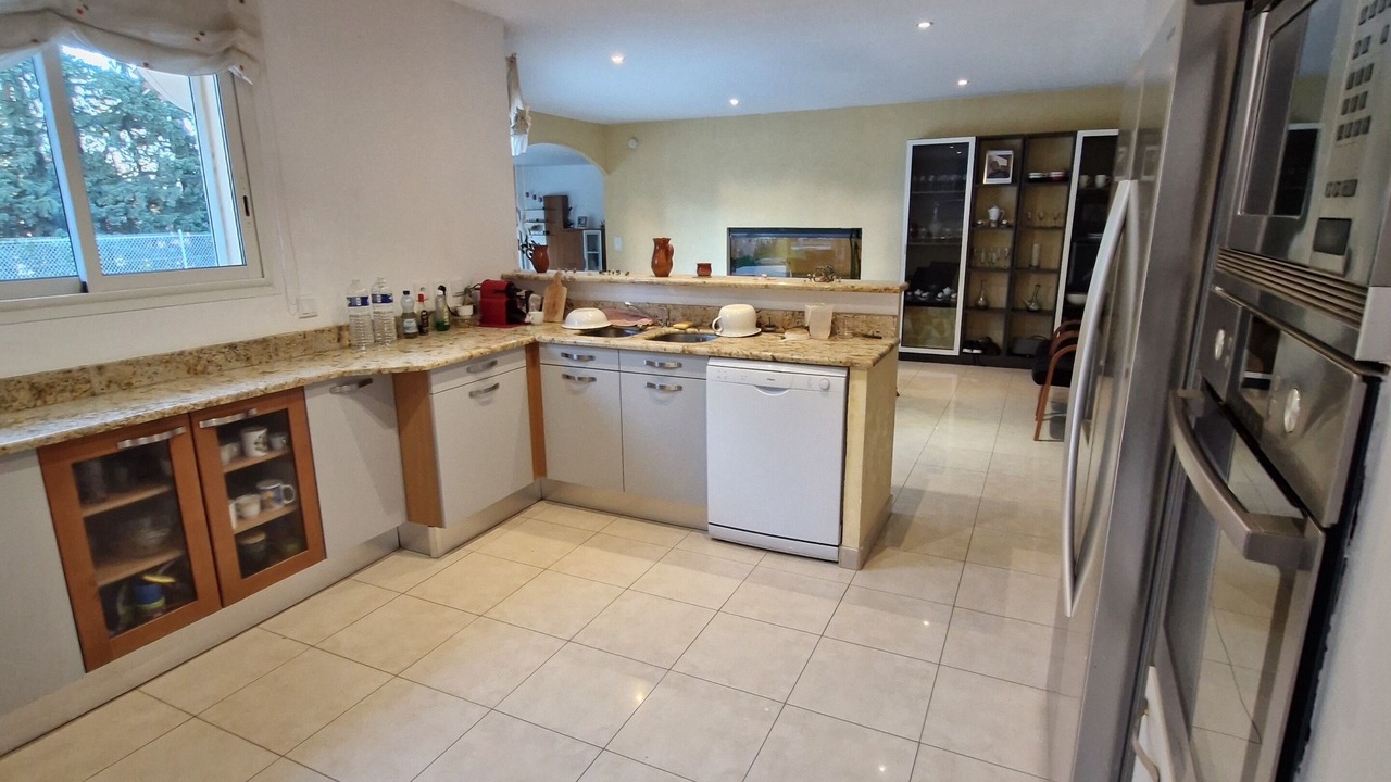 Photo of Kitchen in Saint-Esteve