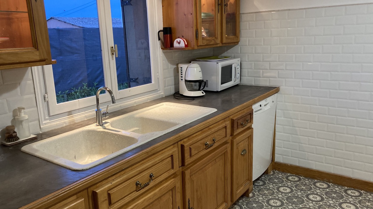 Photo of Kitchen in Curciat-Dongalon