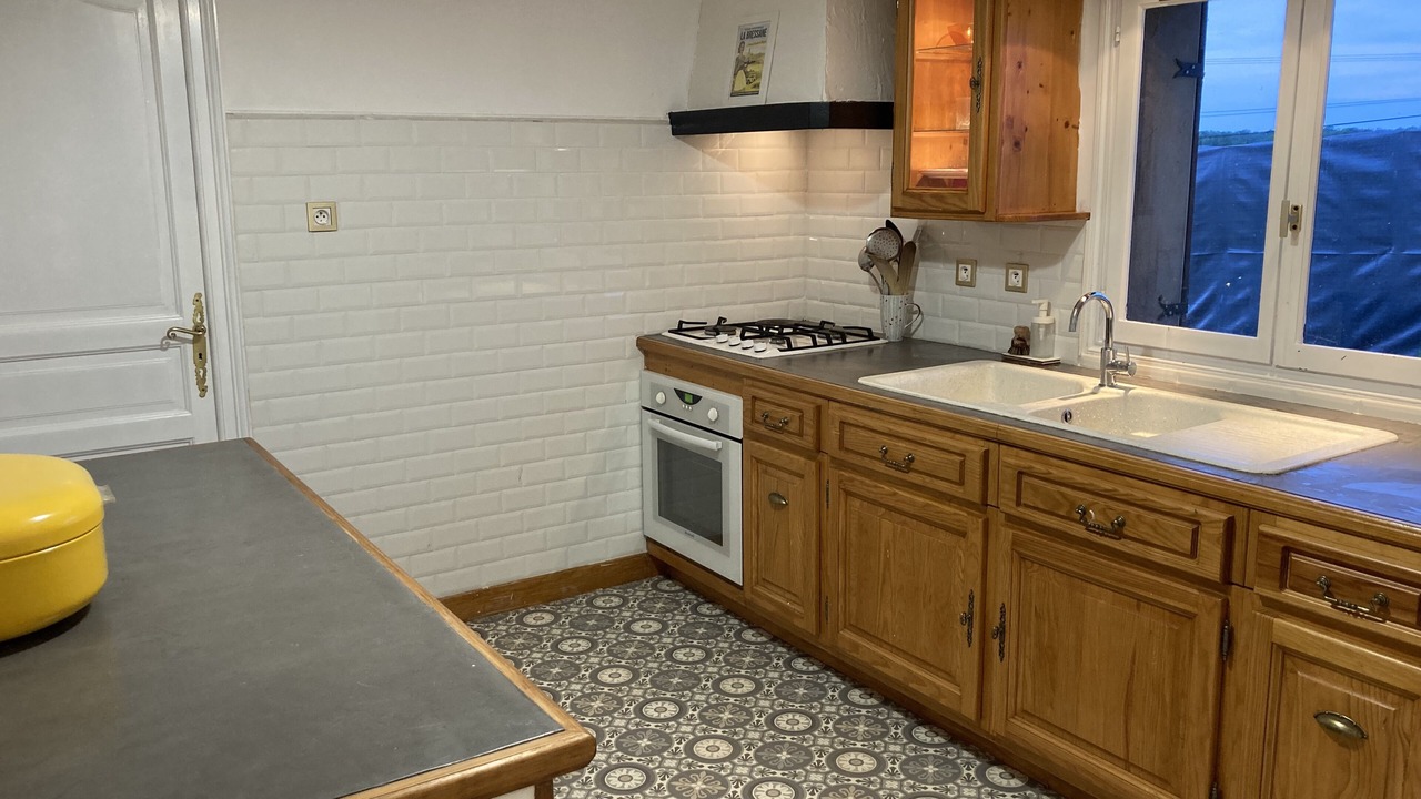Photo of Kitchen in Curciat-Dongalon