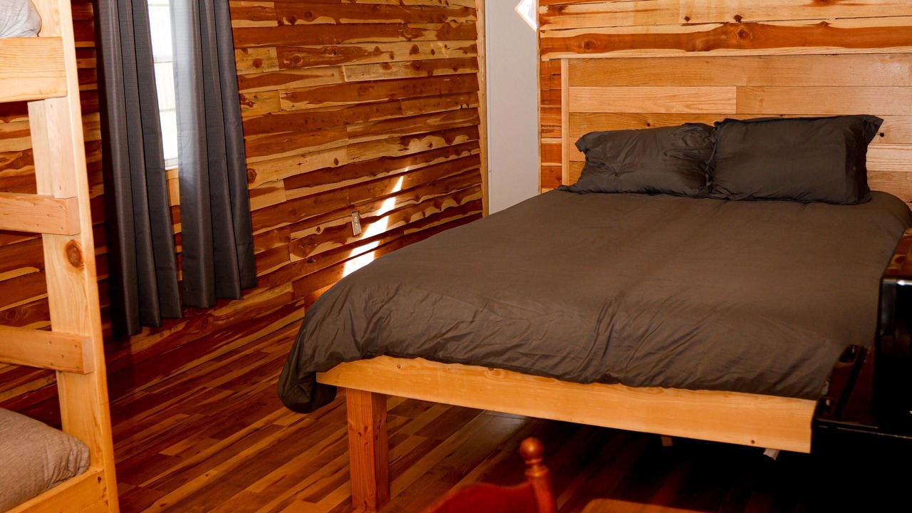 Photo of Bedroom in Gallipolis Ferry