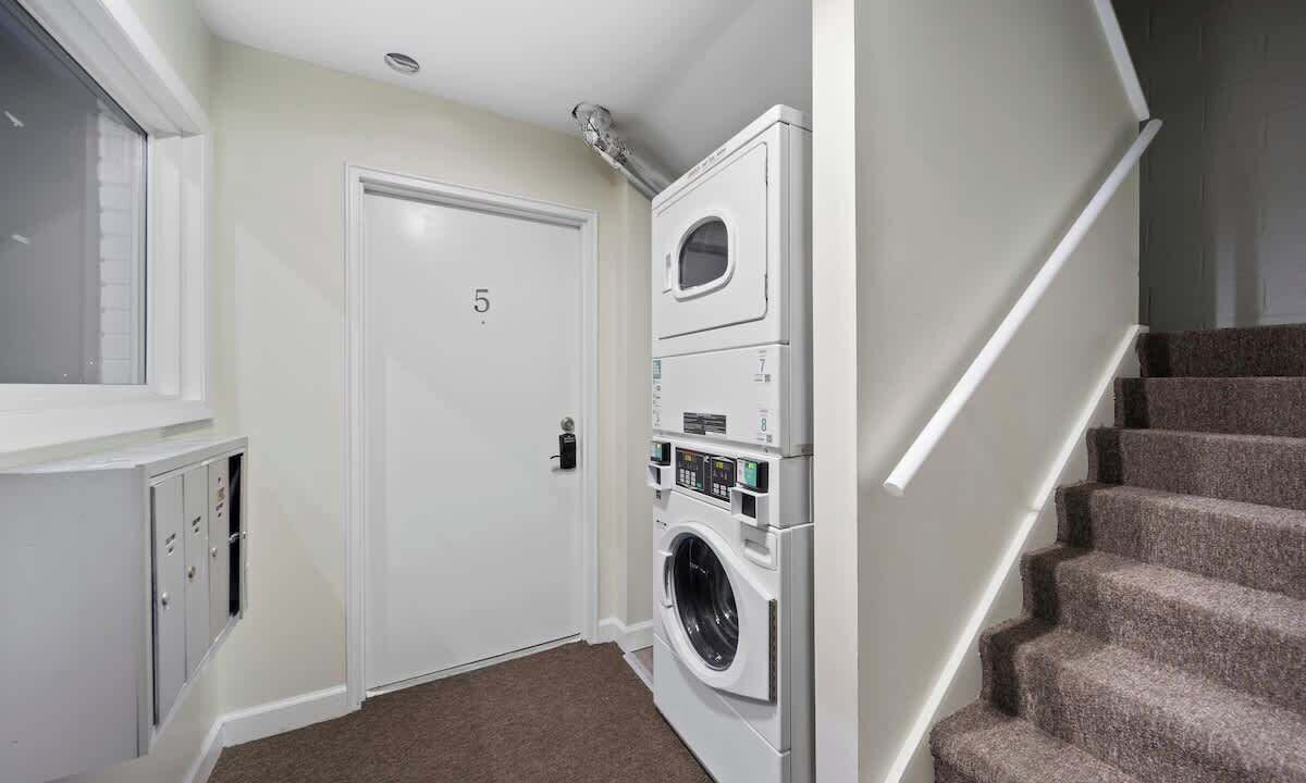 Photo of Others in Hazel Park