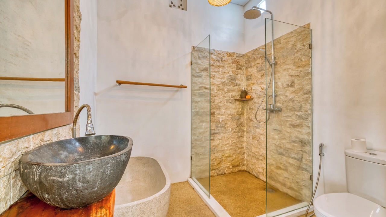 Photo of Bathroom in Pererenan