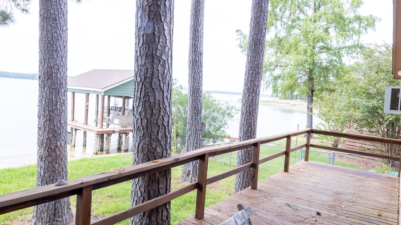 Photo of Outdoor in Pointblank