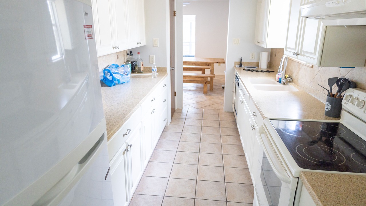 Photo of Kitchen in Pointblank