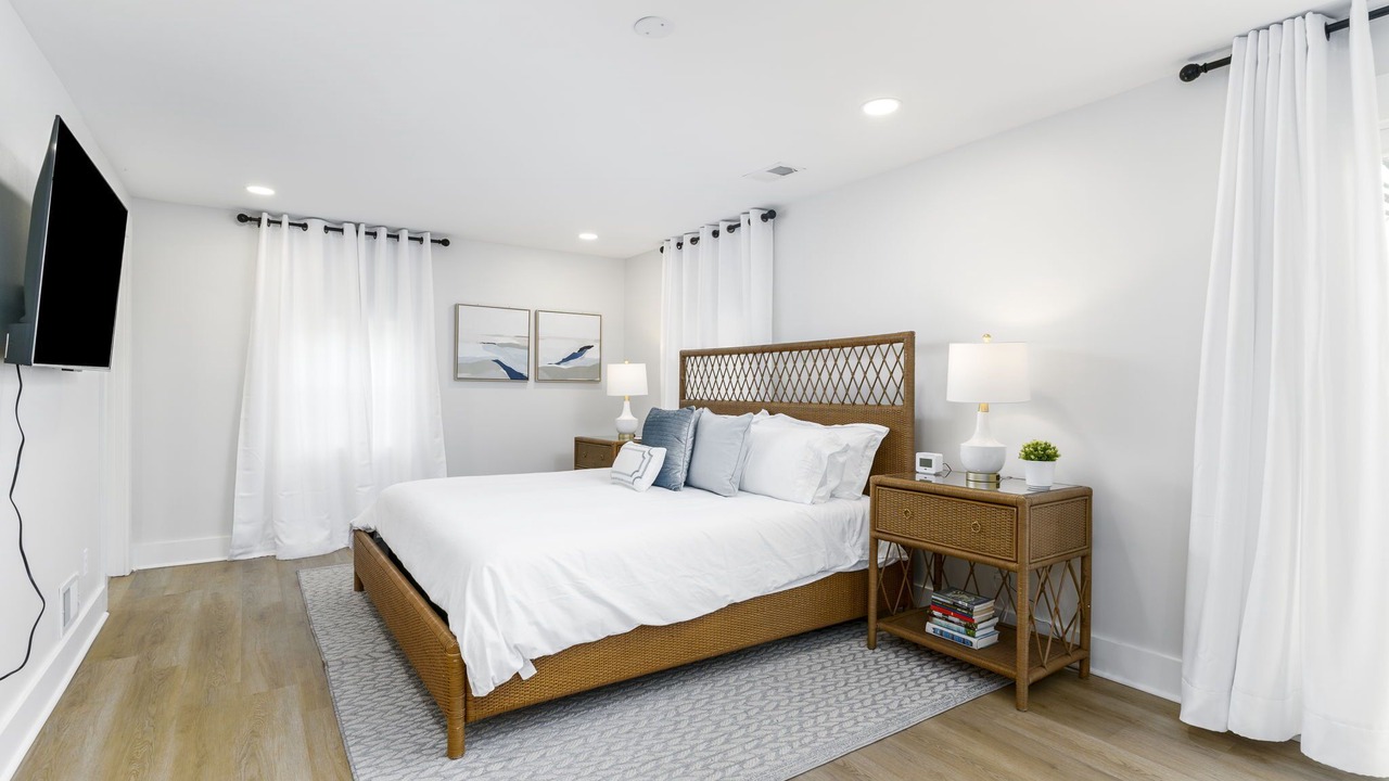Photo of Bedroom in Alpharetta