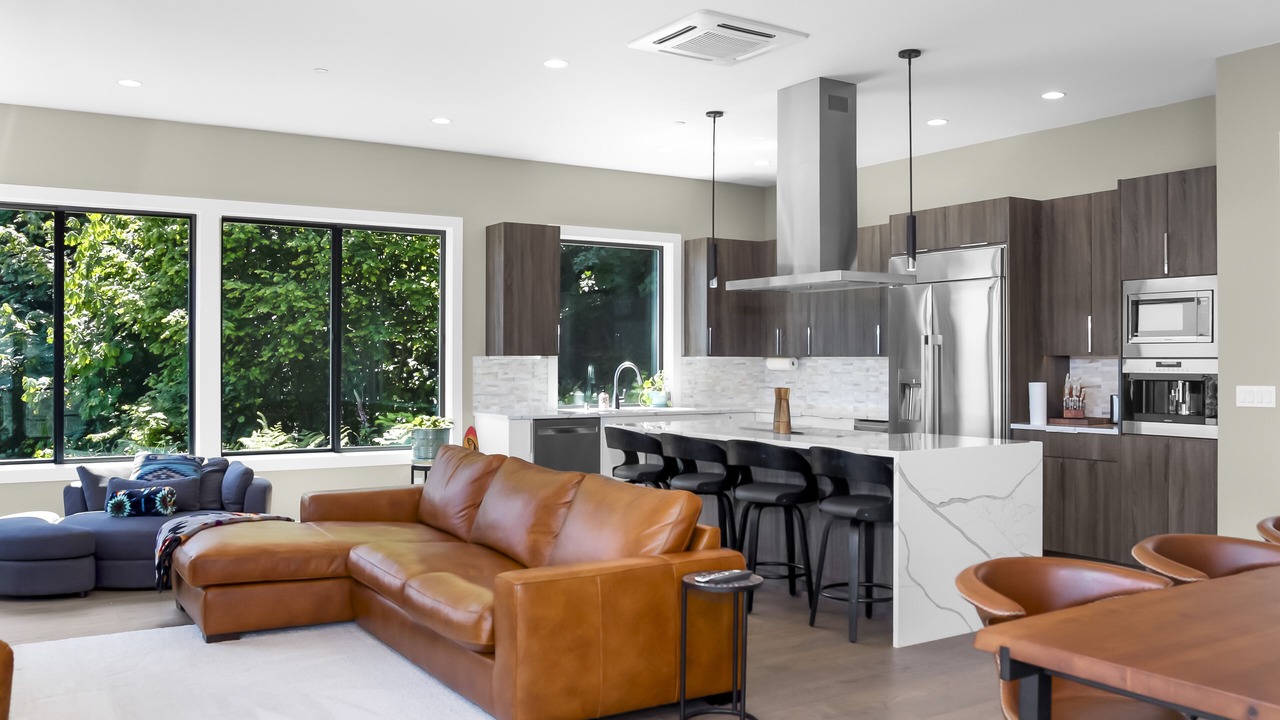 Photo of Others in West End