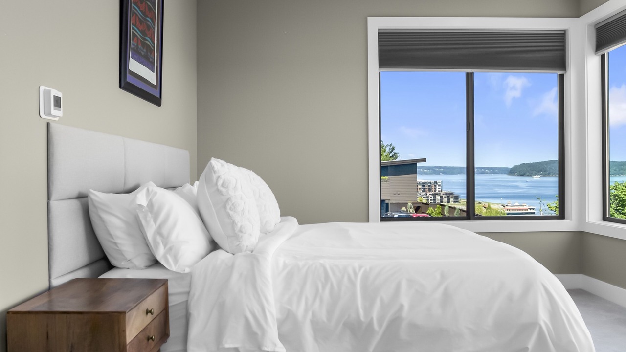 Photo of Bedroom in West End