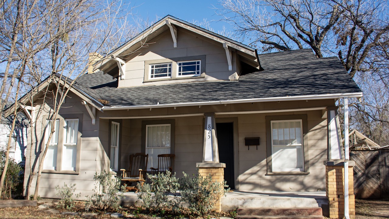 Photo of Outdoor in Sayles Blvd. Area